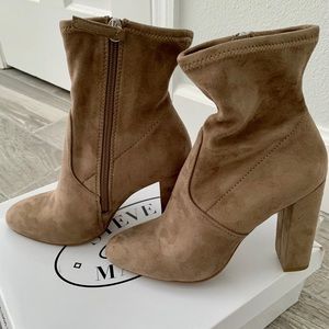 Steve Madden brown suede heel boots